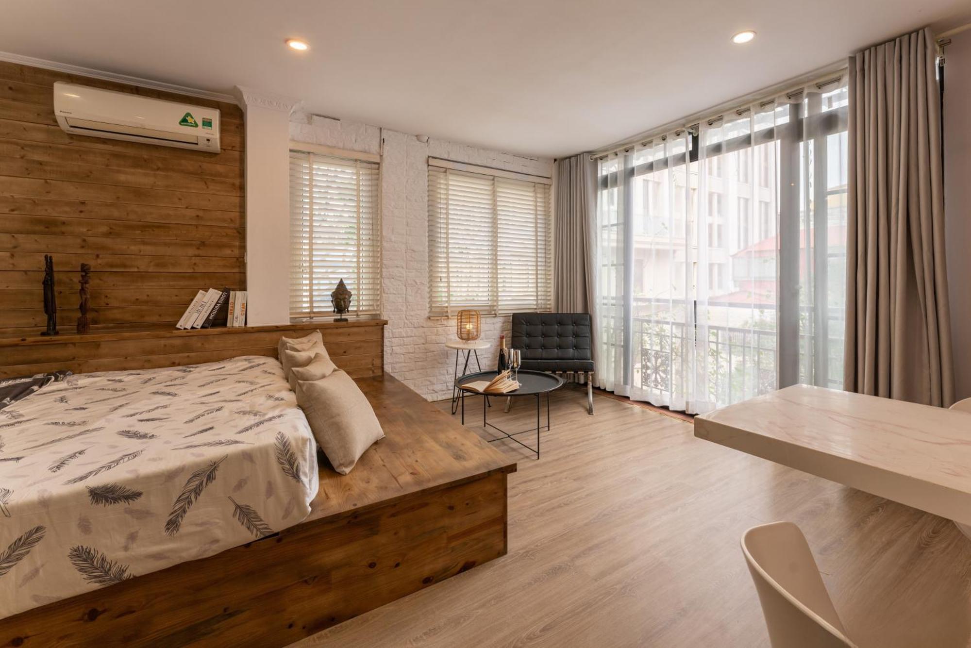 Căn hộ Antique 5 *